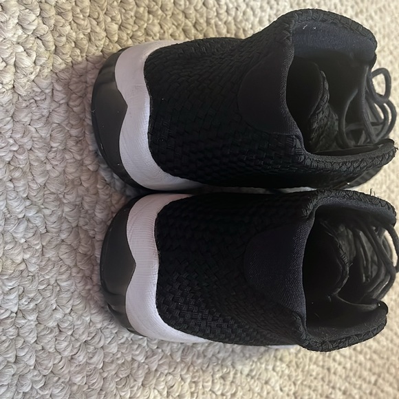 Jordan Future - Picture 5 of 5
